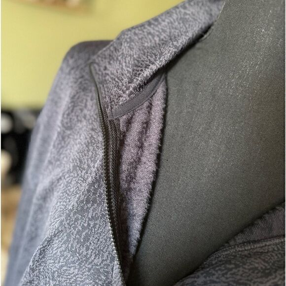 MONDETTA NWT black cold gear 1/4 zip long sleeve top - Picture 8 of 10